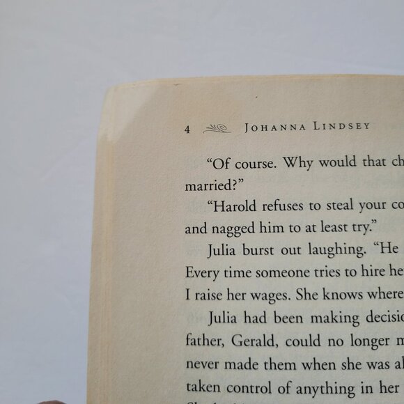 That Perfect Someone: A Malory Novel By Johanna Lindsey Book - Paperback - Picture 8 of 10